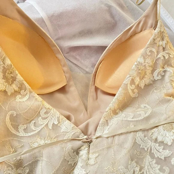 Tara Keely Dress - Picture 10 of 10